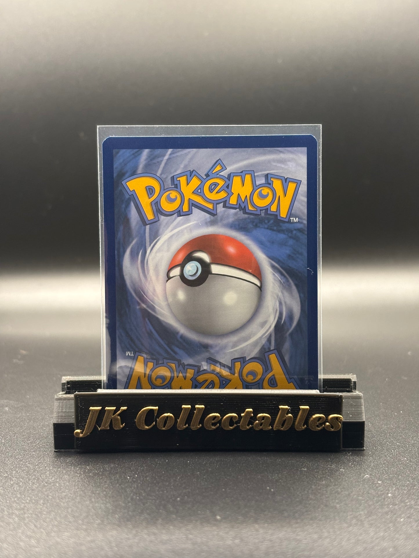 Pokemon Shining Fates - Full Art Trainer Ball Guy 065/072