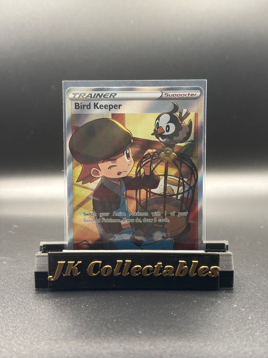 Pokemon Shining Fates - Full Art Trainer Bird Keeper 066/072