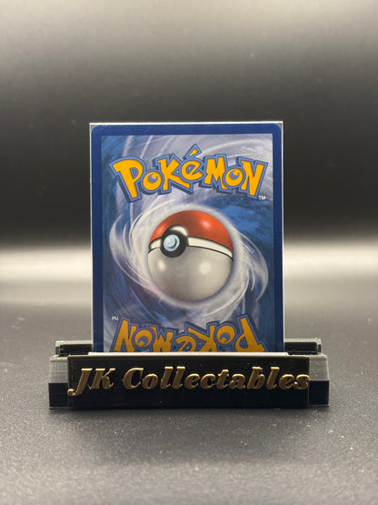 Pokemon Vivid Voltage - Gold Secret Rare Cape Of Toughness 200/185